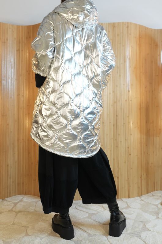 Mirabel Metallic Quilted Jacket Silver